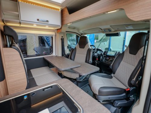 Weinsberg CaraBus 600 ME FIRE AIRCO LENGTE BEDDEN! foto: 3