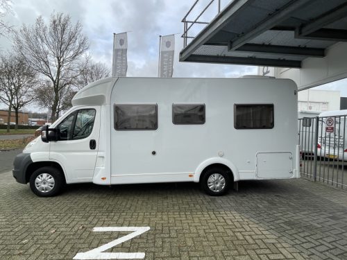 Hymer Capron Libert&eacute; VIP 690 VIP FRANSBED+HEFBED DAKAIRCO photo: 5