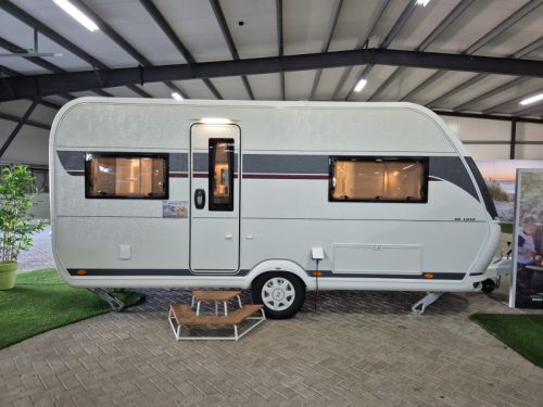 Hobby De Luxe 460 UFE photo: 1