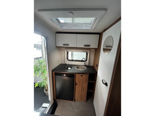 Caravelair Alba 325 Nice and compact photo: 9