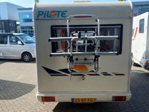 Pilote Pacific 32 photo: 5