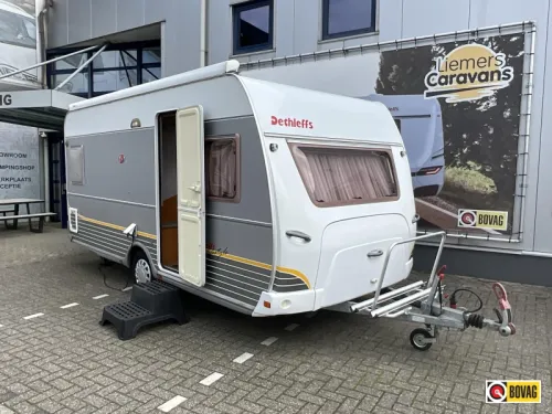 Dethleffs Camper Lifestyle 450 DB ALDE-Toldo-MUY CUIDADO foto: 0