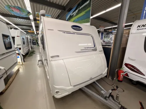Caravelair Antares Style 450 Awning+mover+awning photo: 1