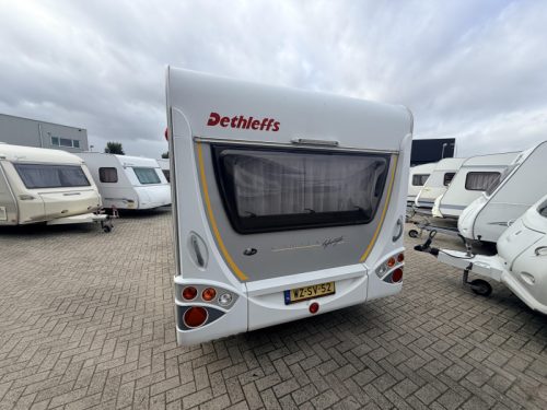 Dethleffs Camper Lifestyle 590 S Queensbed Airco Zelt Foto: 16