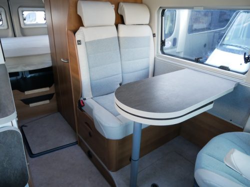 Knaus Van Tourer, Single beds, Pop-top roof, 9-Speed Automatic. photo: 9