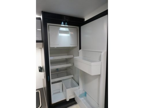 Adria Twin Supreme 640 SGX AUTOMATIC/160HP/AIR CONDITIONING photo: 16