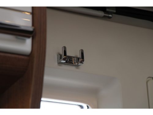 Carthago C-Tourer I 149 LE Single beds Pop-top roof  photo: 50
