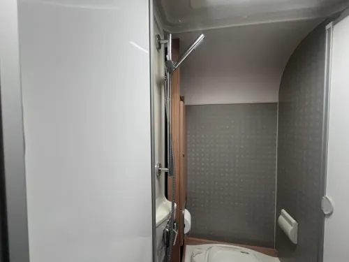 B&uuml;rstner Solano T 615  Foto: 14