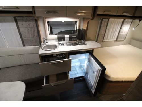 Knaus Sport 450 FU Awning Walker, Mover, photo: 12