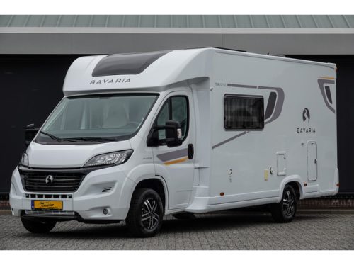 Bavaria T696S 2.3 140Pk | 6-Person | Bicycle rack | Solar panels | Reversing camera photo: 0