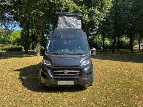 Fiat Adria Twin 640 SLX pop-top roof