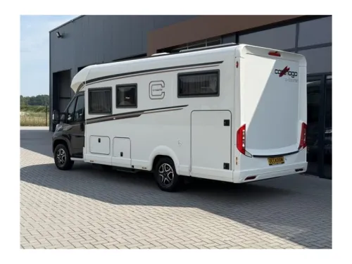 Carthago C-Tourer T 144 LE 4 Personen, LPG, Automatik Foto: 3