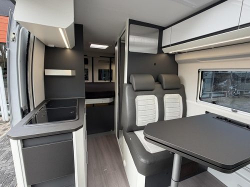 Adria 640 SGX Twin Supreme 9T-Automaat Luchtvering Zonnepaneel Trekhaak Clasena foto: 10