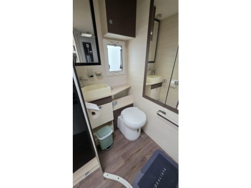 Challenger Mageo 270 single beds  photo: 5