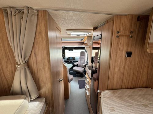 Hymer MLT 580 V6 190PK Einzelbetten LED 2 Solarpaneele Foto: 16