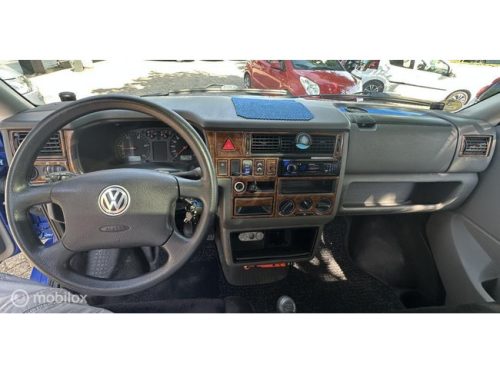 Volkswagen TRANSPORTER 1.0 TDI 75 KW photo: 23