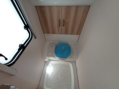 Hobby De Luxe 460 UFe photo: 16