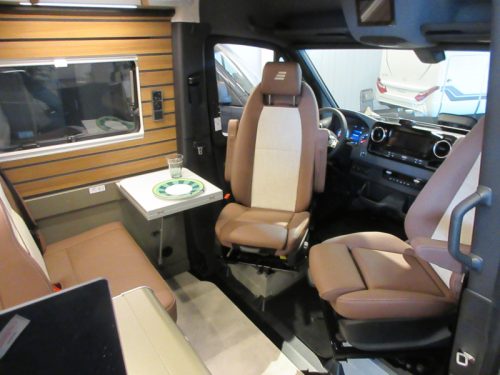 Hymer Grand Canyon S 600 4X4 AUTOMAAT 190 PK Foto: 2