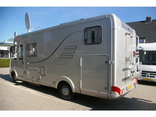 Hymer B klasse 578 Single beds, XXL Garage photo: 4