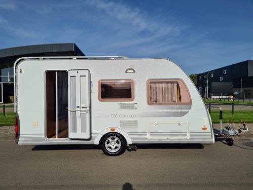 Knaus Sudwind Limited Edition 420 QD photo: 9