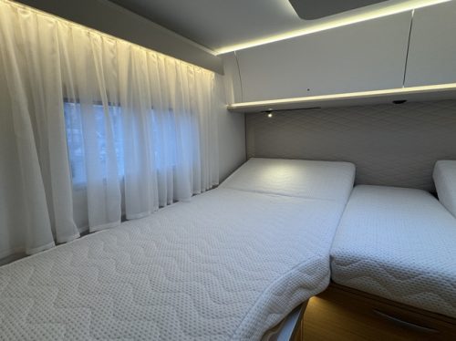 Adria Sonic 700 SL Plus 180 hp AUTOMATIC 9-Speed Euro6 Fiat Ducato 8 Maxi **Single beds/4 seats/4+1 berths/4400 kg/Solar photo: 22