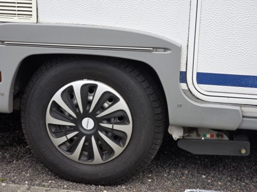 Dethleffs Camper 430 DB photo: 5