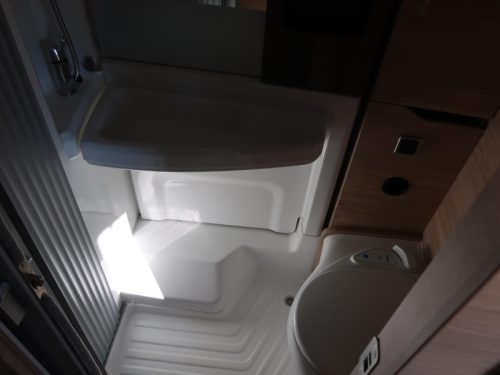 Knaus Van TI 650 MEG 4x4 AUTOMAAT 177 PK Foto: 16