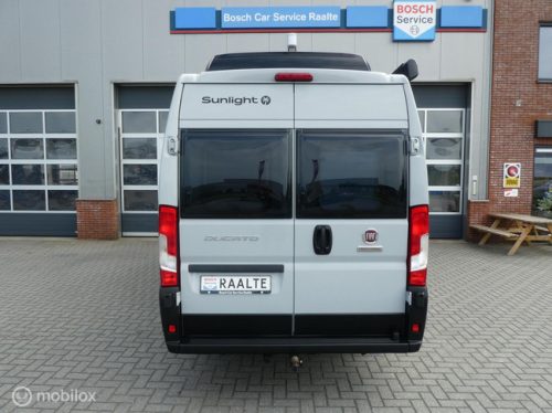 Sunlight Hymer Cliff 640 Adventure Edition Automatic photo: 3