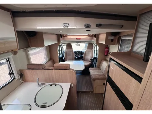 Sunlight T 68 Single Beds photo: 9