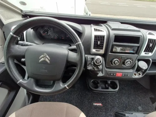 Adria Matrix M 670 SL TOP well-maintained Motorhome  photo: 22