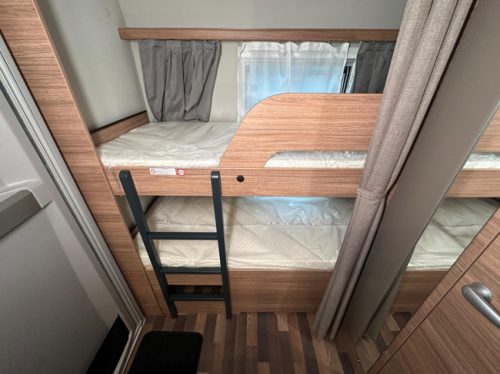 Weinsberg CaraOne Edition HOT 480 QDK IC-Line photo: 6