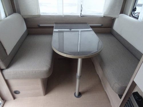 B&uuml;rstner Premio Life 430 TS photo: 3