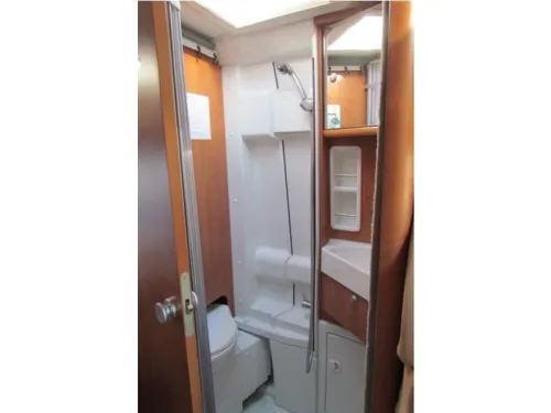 Malibu Van Comfort 640 Single beds photo: 6