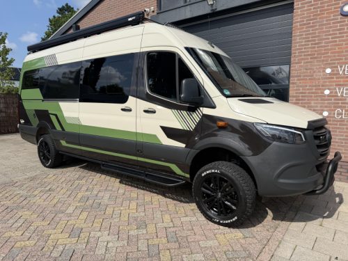 Innova Roadtrip 695 Sprinter 4x4 V6 photo: 2