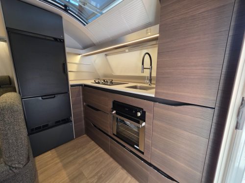 Adria Alpina 663 HT foto: 19